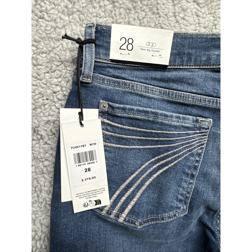7 For All Mankind Dojo Jeans Womens 28 Blue Flare Leg Stretch Denim 7U451767 NWT - Picture 2 of 11